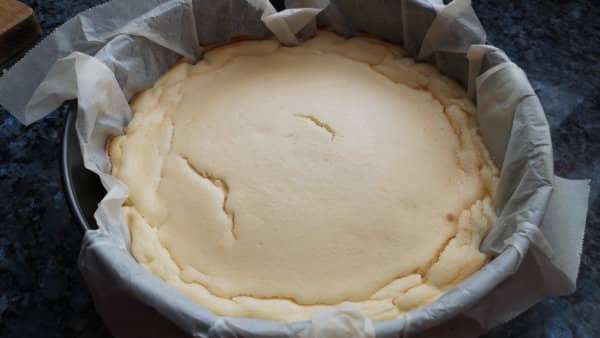 tarta de queso al horno con mermelada