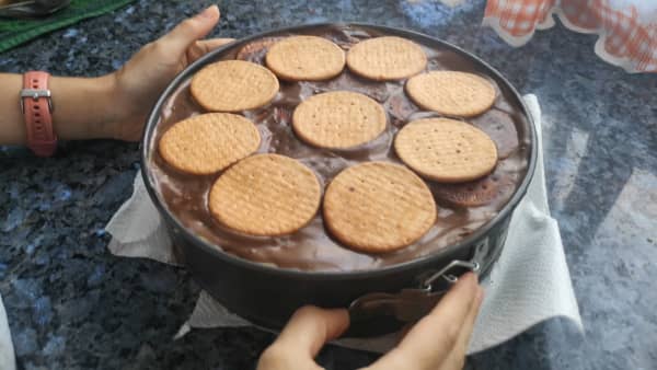 receta de tarta de galletas y chocolate